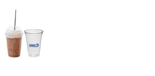 أكواب شفافة