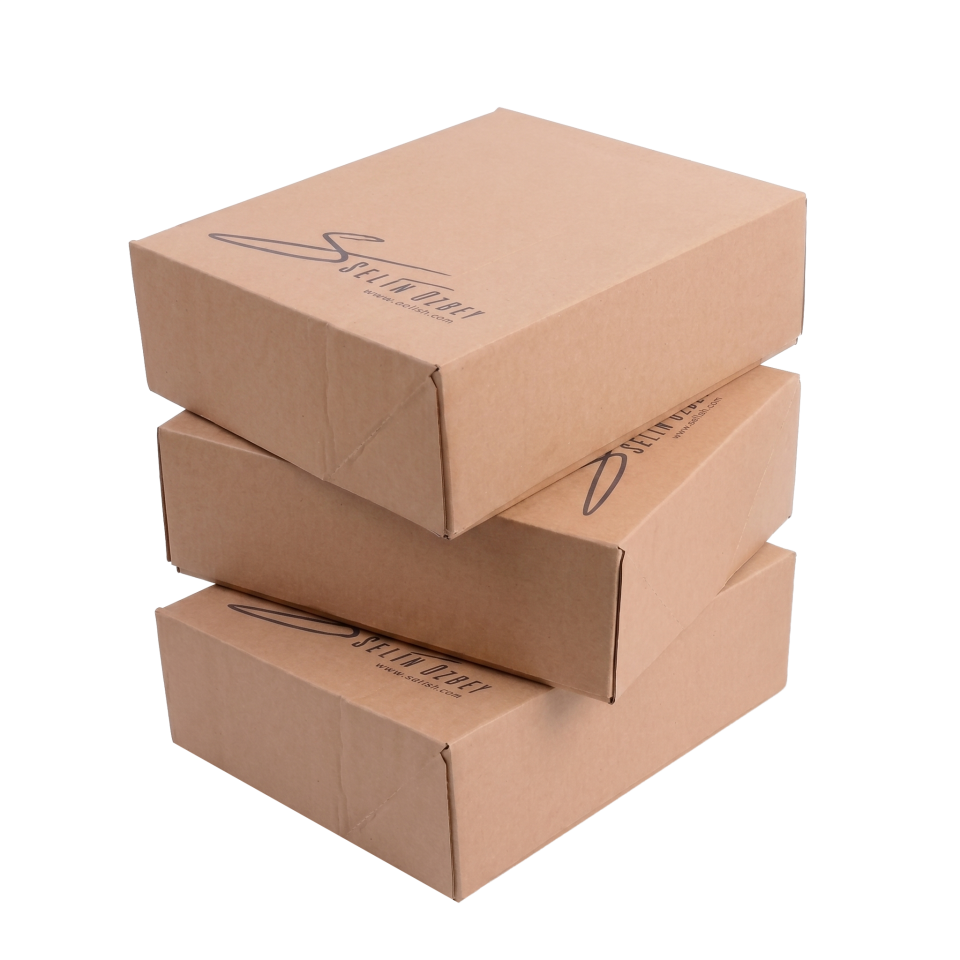 Ondüle E-Ticaret Kargo Kutusu EKK-001 Tek Renk (Serigraf Baskı) - 5.000 adet - 39.5x30.7x12 cm - Yok