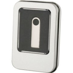 ذاكرة فلاش معدنية USB 8115 بسعة 16 جيجابايت / 32 جيجابايت